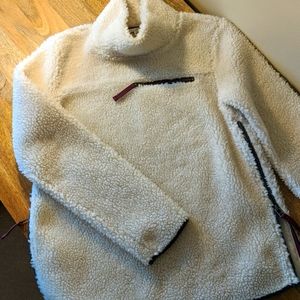 LL Bean Signature Fuzzy Pullover